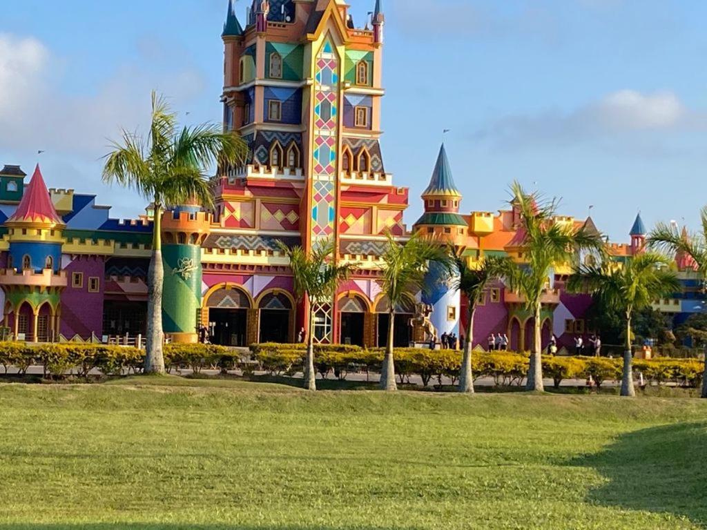 Casa De Praia Top! Beto Carrero, 500M Do Parque, Com Piscina E Sinuca, 1 Suite E 2 Quartos, 3Bwc, A 300M Da Praia, Churrasqueira E Estacionamento Privado Penha  Bagian luar foto